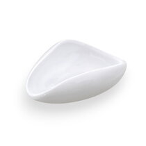 Biela porcelánová násypka